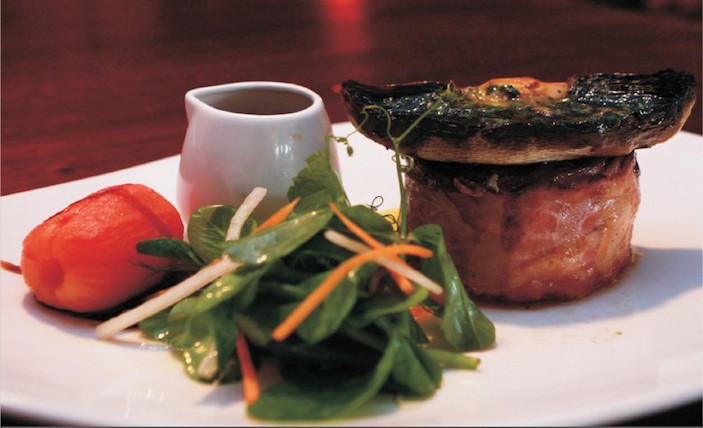 Top restaurants in Sanya Mangrove Tree Surf & Turf Top restaurants in Sanya Mangrove Tree Surf & Turf