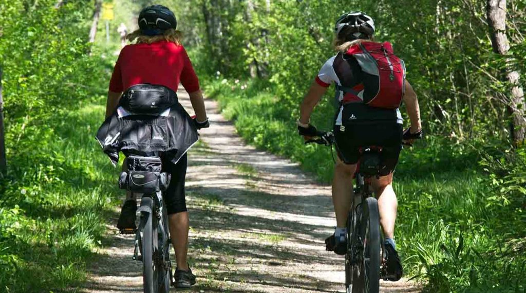 Cycling in Hainan hostel