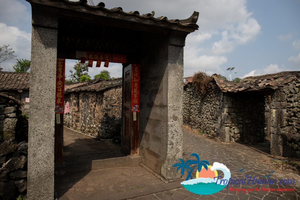 A maze of volcanic stone, discover Mei xiao village (30)