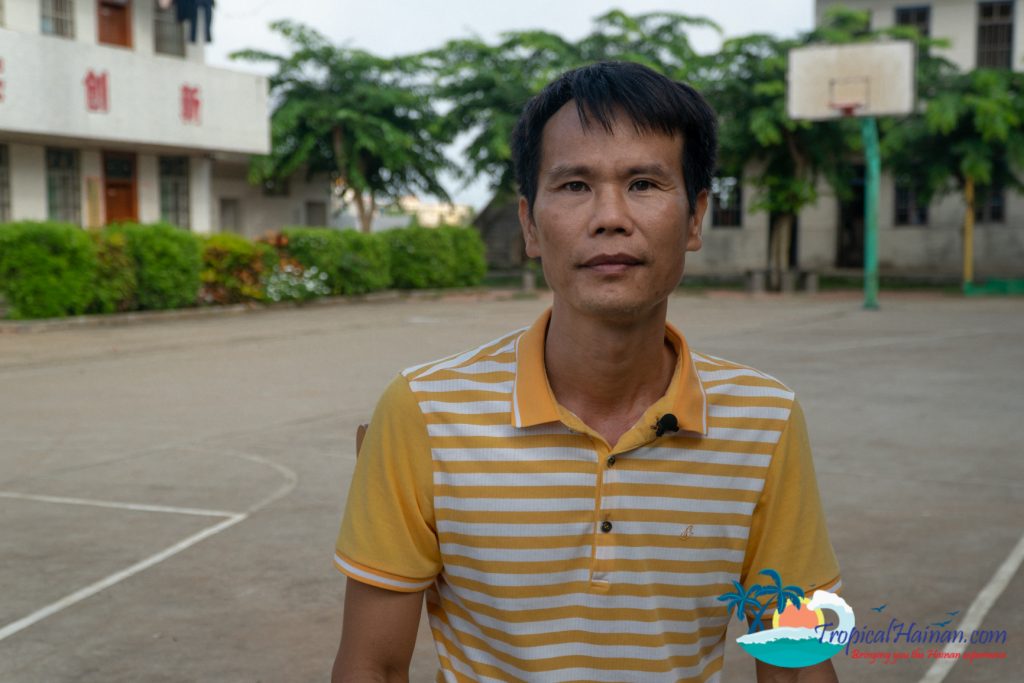 Bei gang Island Elementary school Hainan Island China (3)