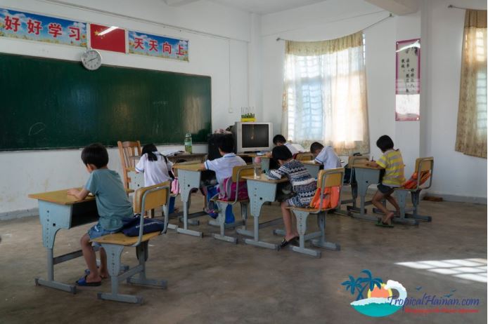 Students at school in Beigang elementary school Hainan island