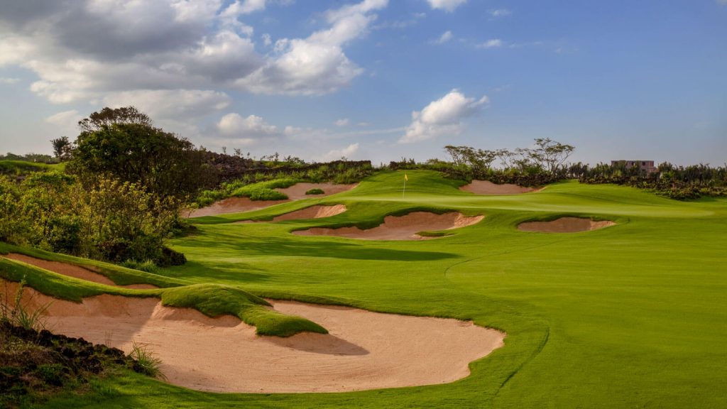 haikou-lava-fields-course