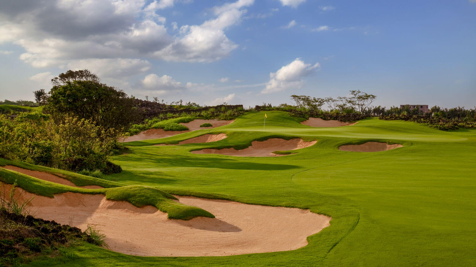 22 courses, 396 holes, and over 12 world-class designers; discover