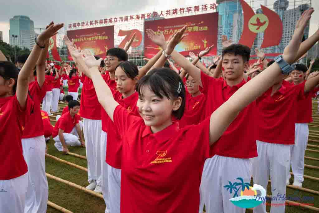Bamboo dance 9