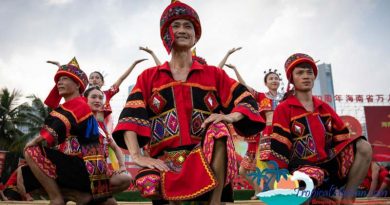 10,000 Bamboo Dancers Celebrate Across Hainan Bamboo dance feature
