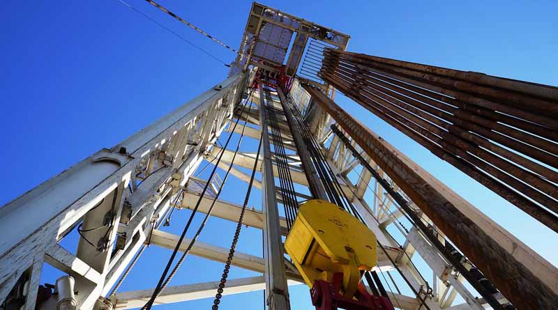 natural gas rig