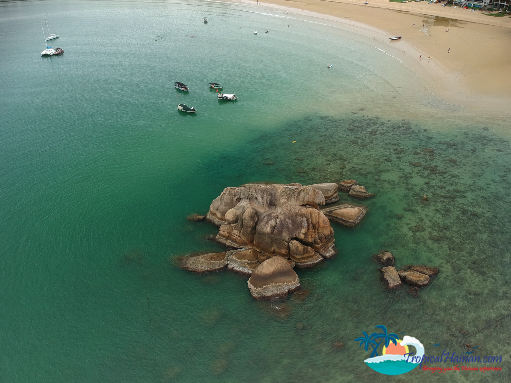 Stunning drone photos show the beauty of Hainan Island 