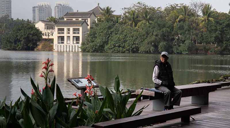 Haikou Old Town East lake street COVER