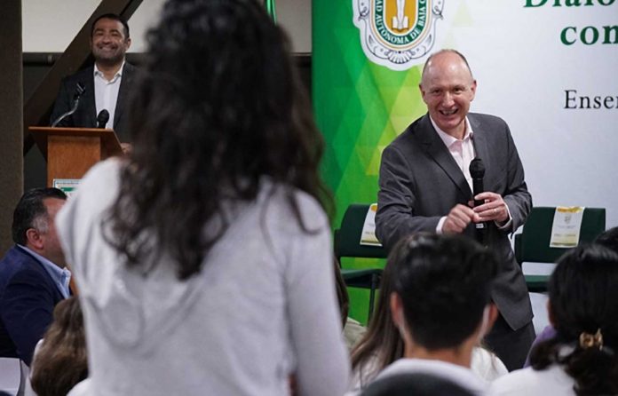Queen Mary University of London Launches Transnational Education Program in Hainan
