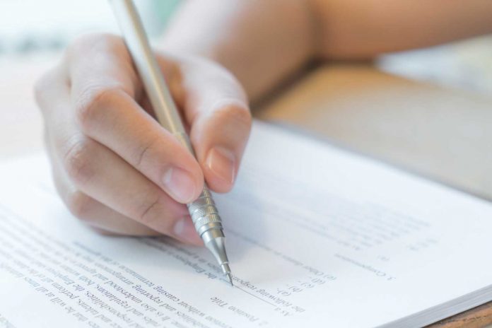 The 2025 National College Entrance Examination schedule has been set