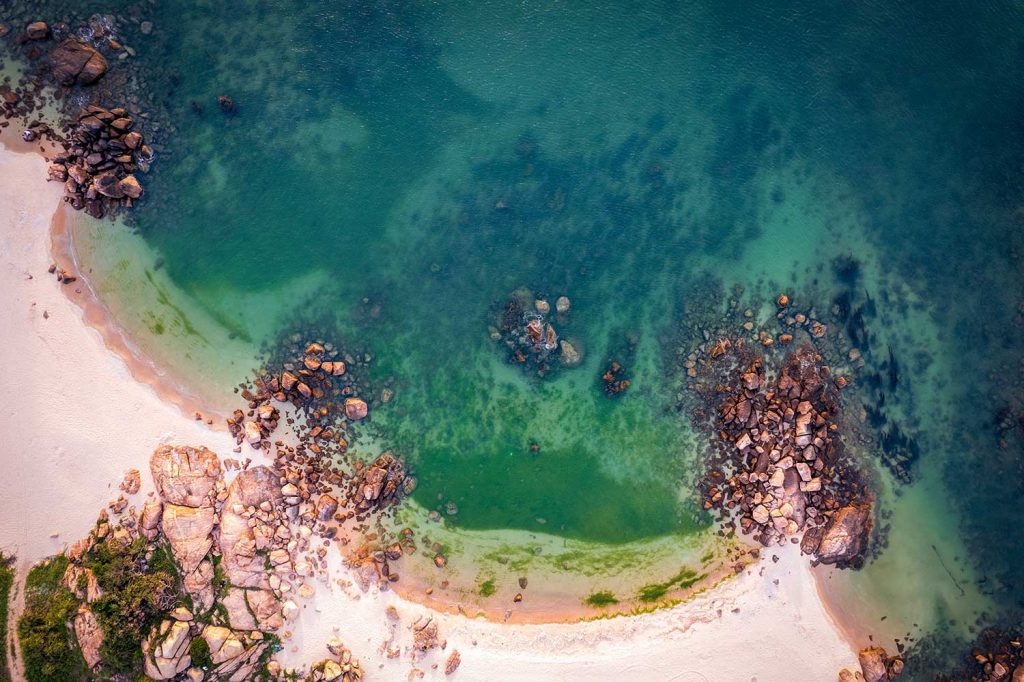 Mulan Bay Hainan’s Hidden Gem for Beach Camping (2)