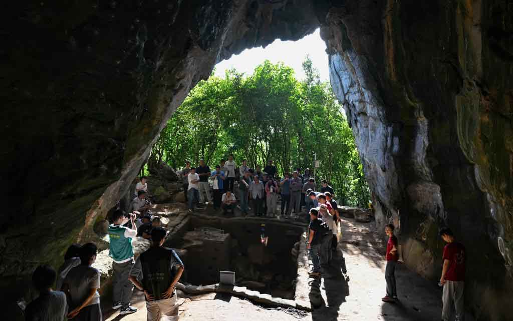 Hainan’s Oldest Known Burial Unearthed at Luobi Cave A Landmark in Paleolithic Archaeology (4)