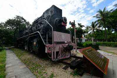 Hainan Railway Museum — Dongfang 海南铁路博物馆 (1) Hainan Railway Museum — Dongfang 海南铁路博物馆 (1)